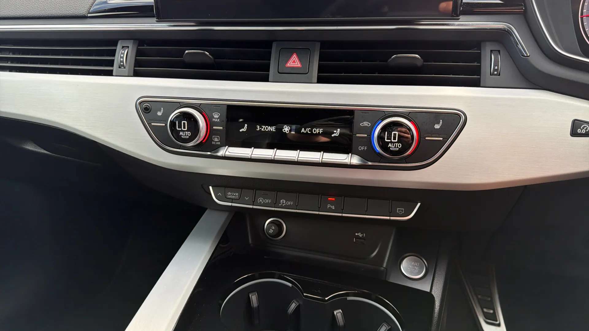 2023 AUDI A4 2023 AUDI A4