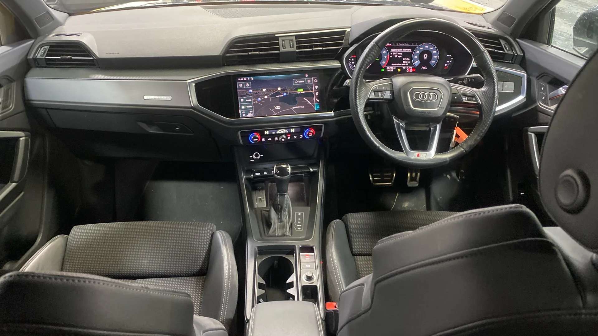 2019 AUDI Q3 2019 AUDI Q3