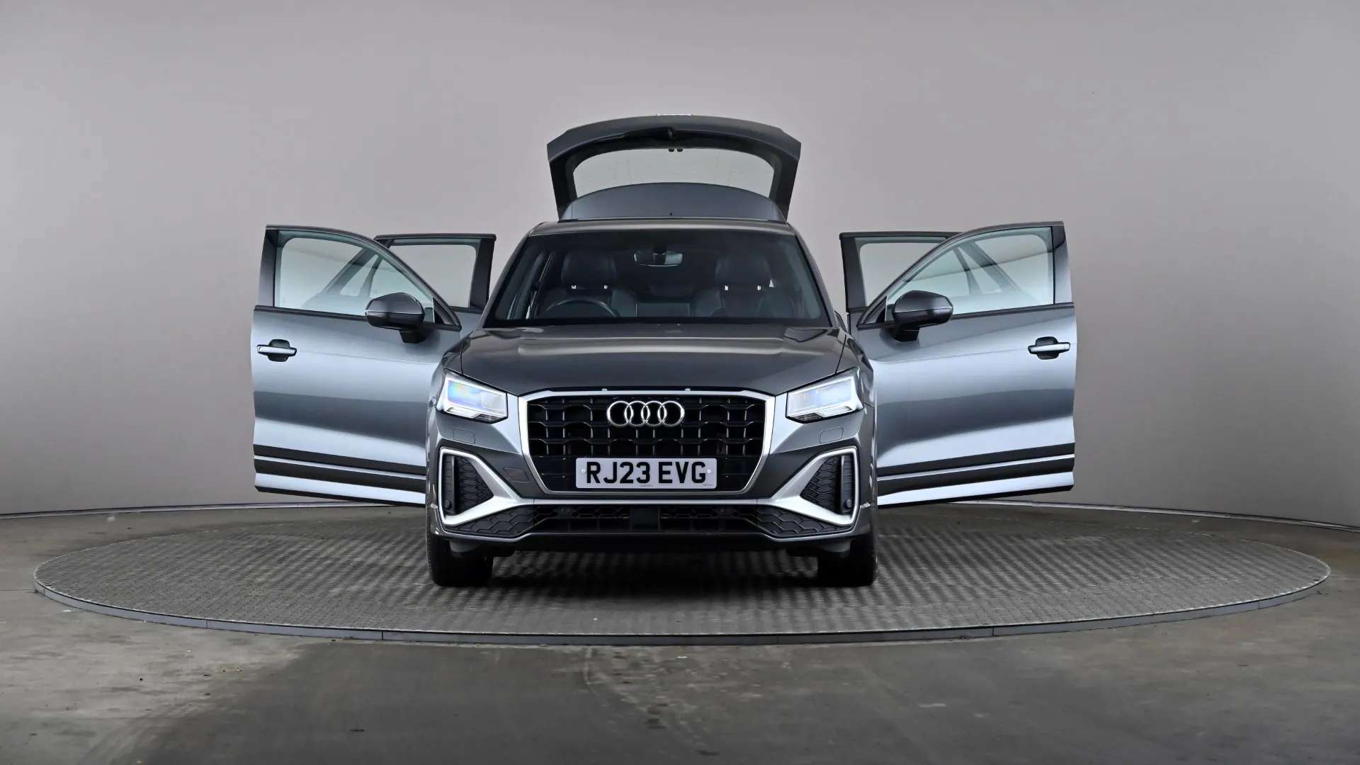 2023 AUDI Q2 2023 AUDI Q2