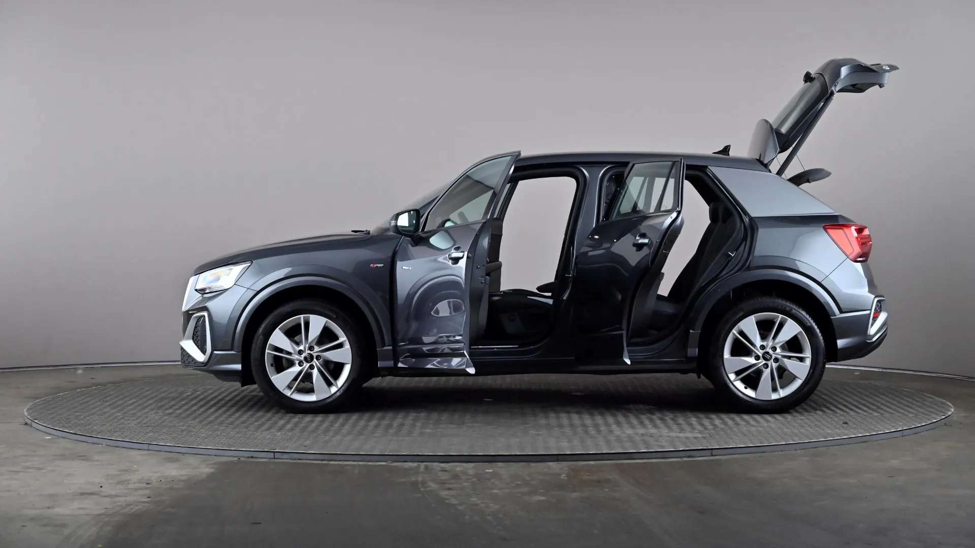 2023 AUDI Q2 2023 AUDI Q2