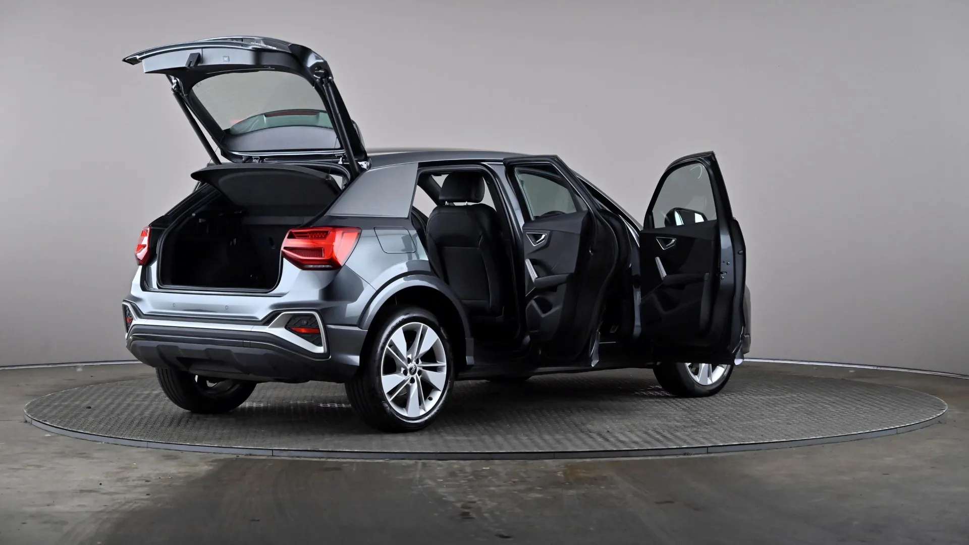 2023 AUDI Q2 2023 AUDI Q2
