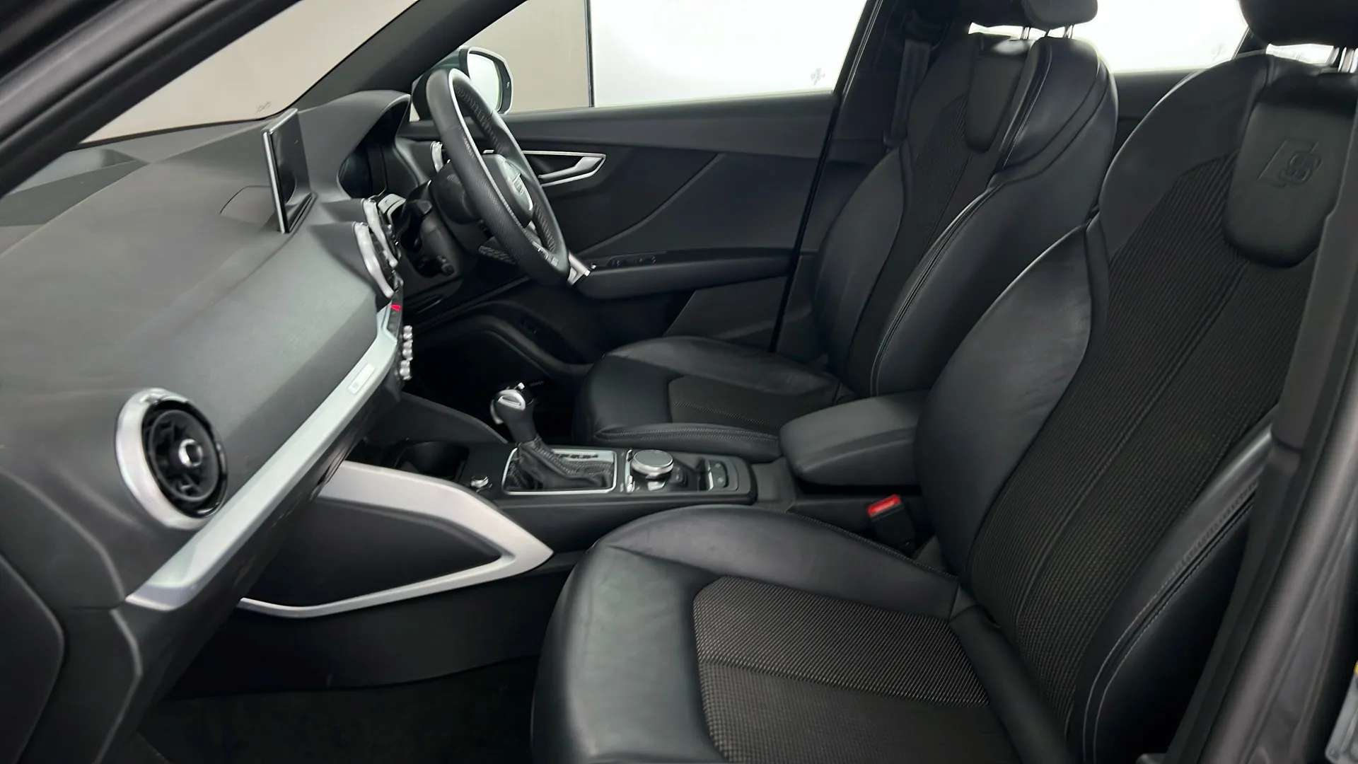 2023 AUDI Q2 2023 AUDI Q2