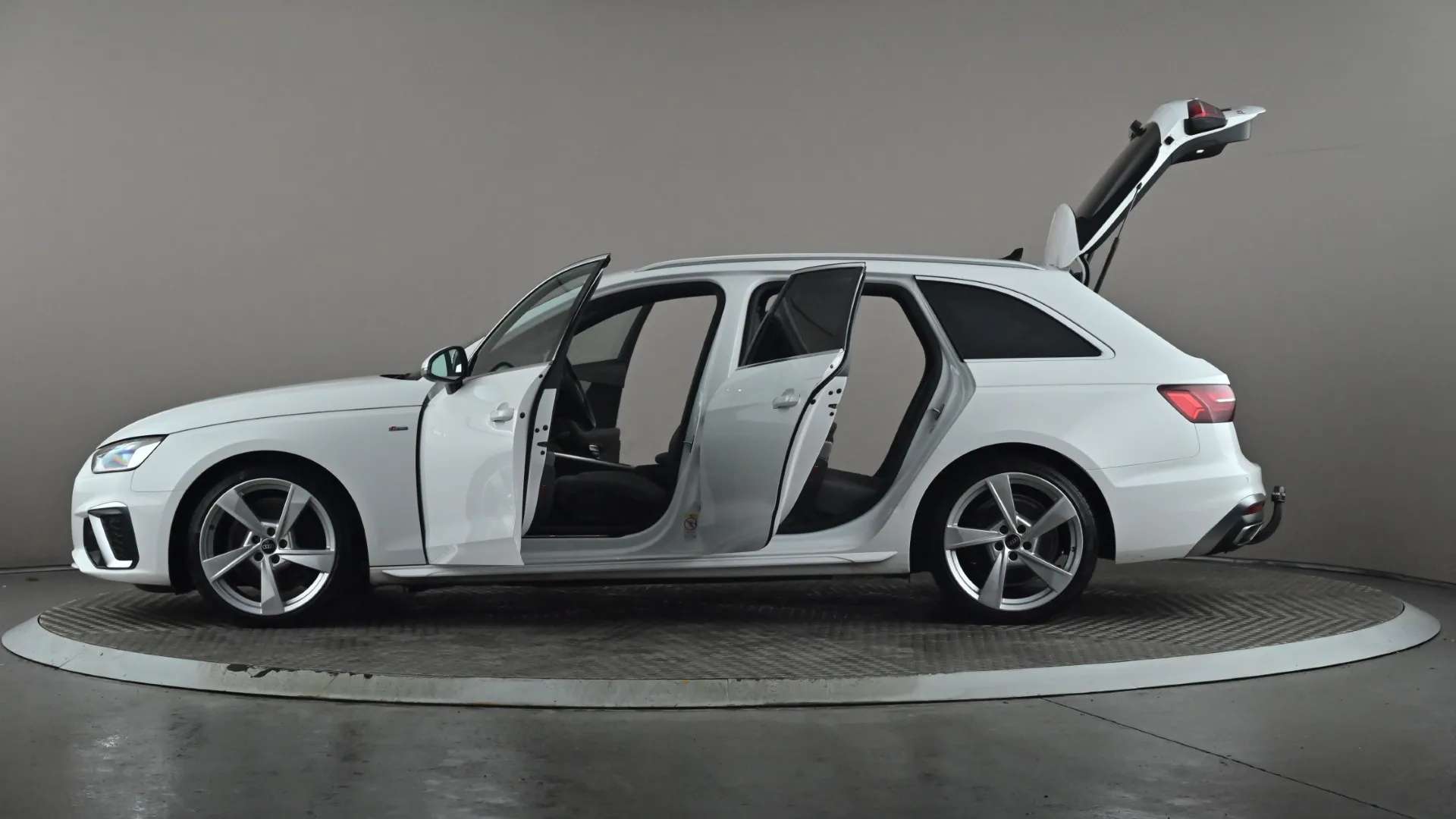 2022 AUDI A4 2022 AUDI A4