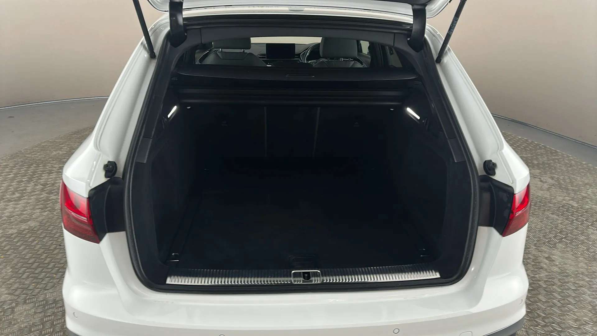 2022 AUDI A4 2022 AUDI A4