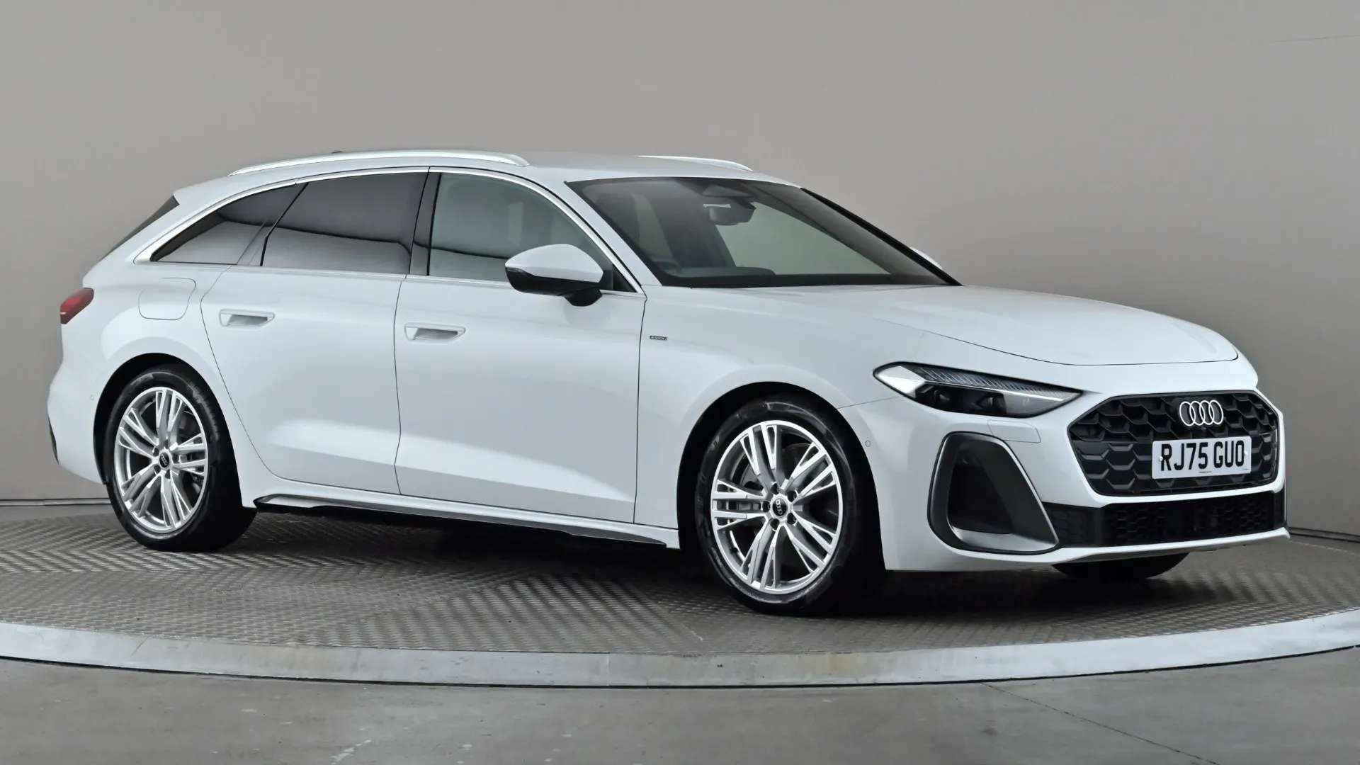 A 2025 AUDI A5 2.0 TFSI 299 e Quattro S line S Tronic A 2025 AUDI A5 2.0 TFSI 299 e Quattro S line S Tronic