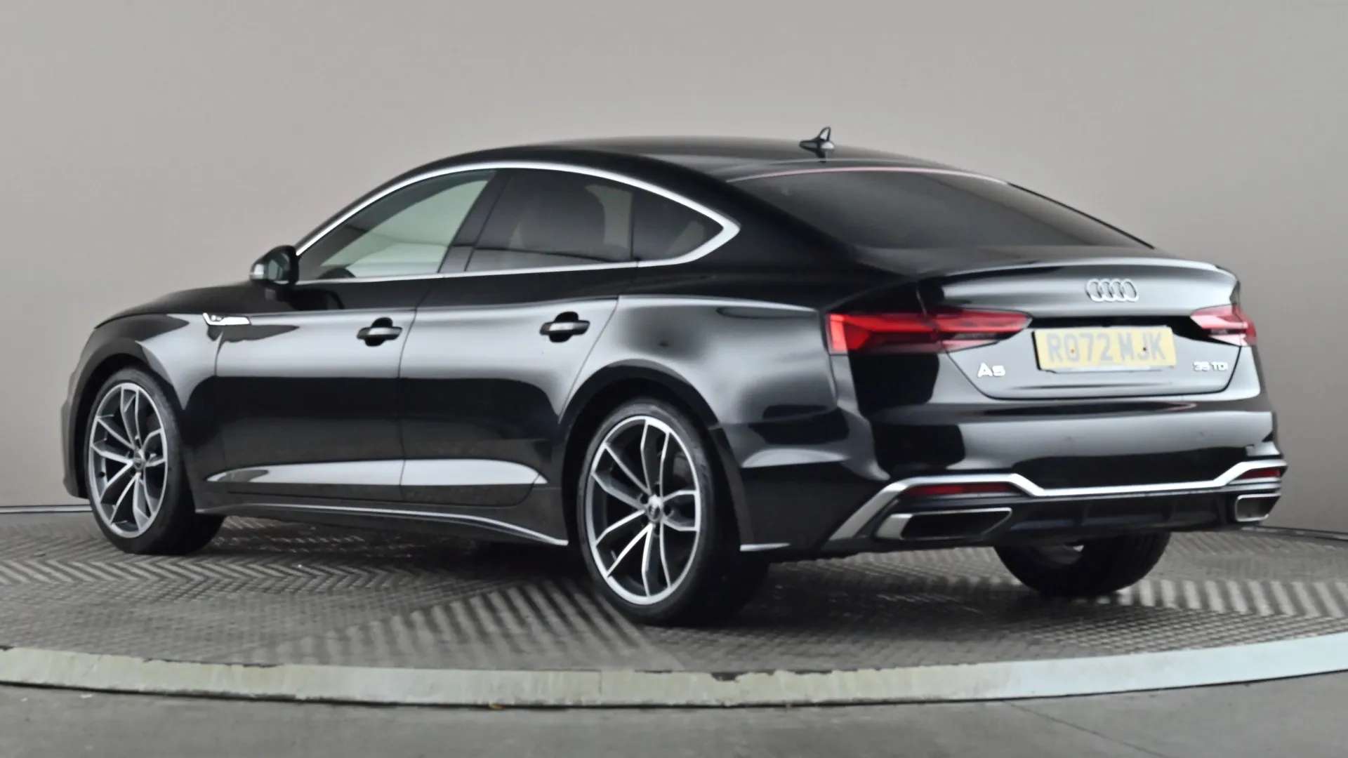 A 2022 AUDI A5 35 TDI S Line S Tronic A 2022 AUDI A5 35 TDI S Line S Tronic