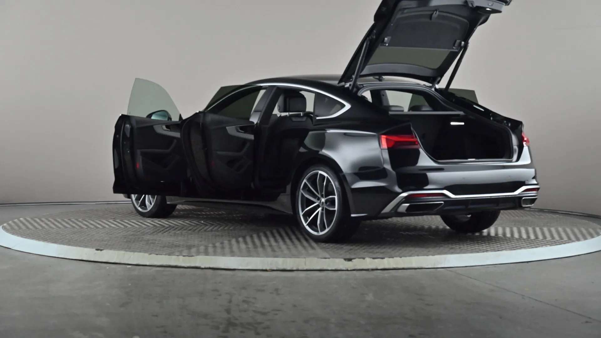 2022 AUDI A5 2022 AUDI A5