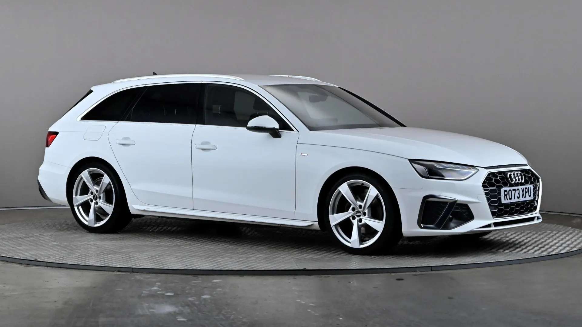 A 2023 AUDI A4 35 TFSI S Line S Tronic A 2023 AUDI A4 35 TFSI S Line S Tronic