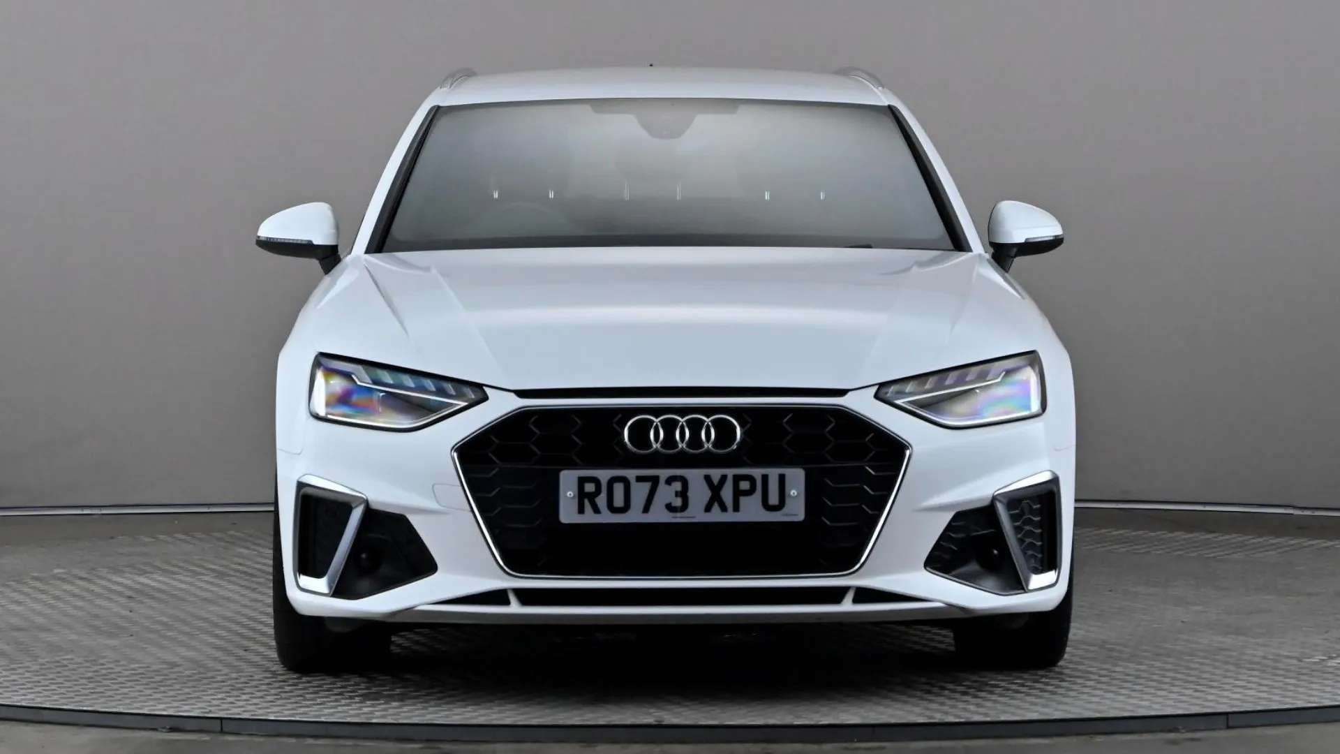 A 2023 AUDI A4 35 TFSI S Line S Tronic A 2023 AUDI A4 35 TFSI S Line S Tronic