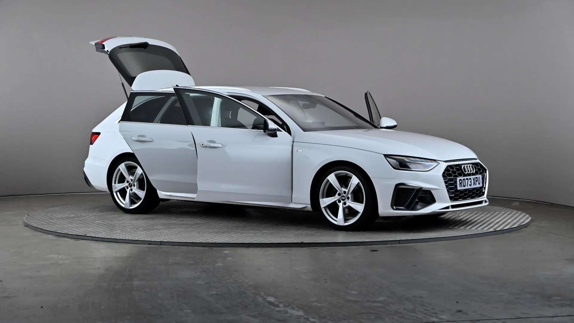 2023 AUDI A4 2023 AUDI A4