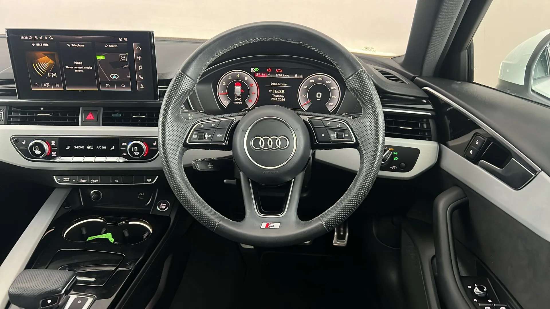 2023 AUDI A4 2023 AUDI A4