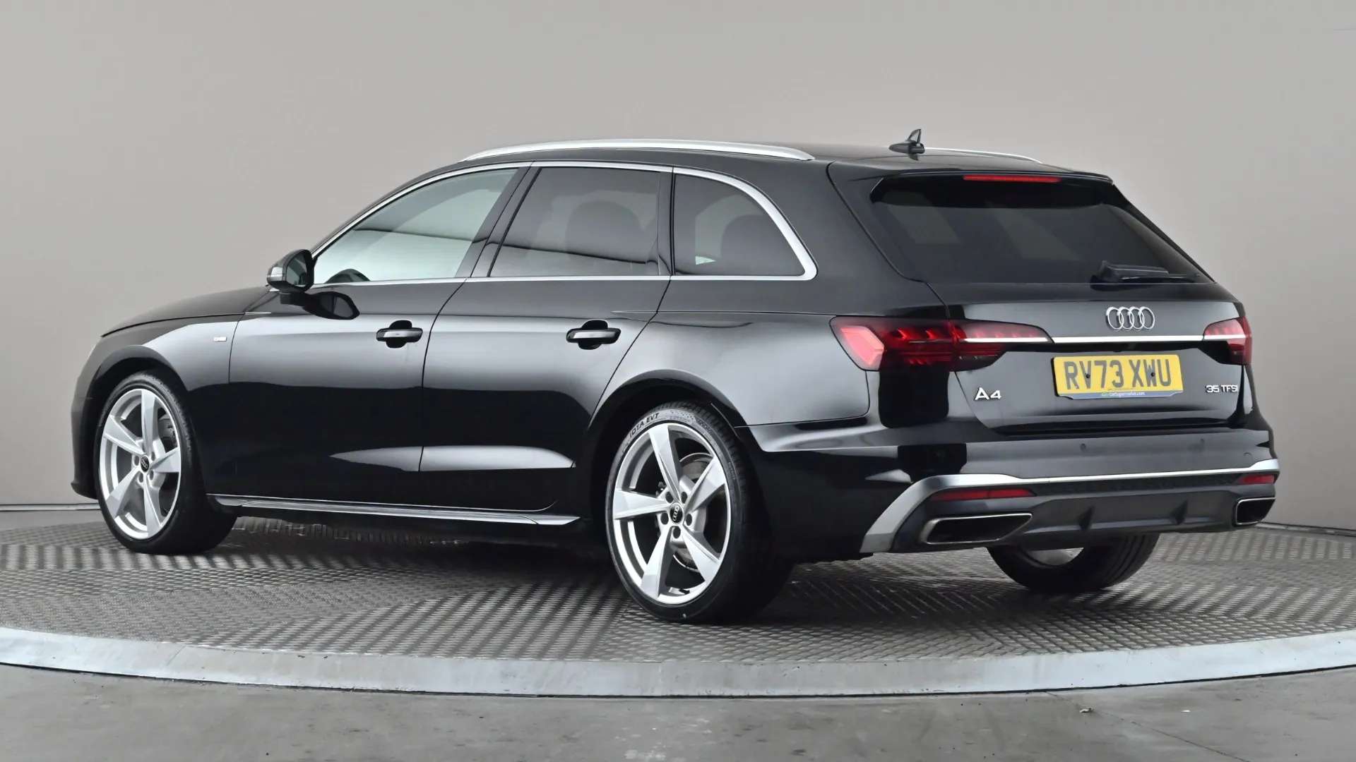 A 2023 AUDI A4 35 TFSI S Line S Tronic A 2023 AUDI A4 35 TFSI S Line S Tronic