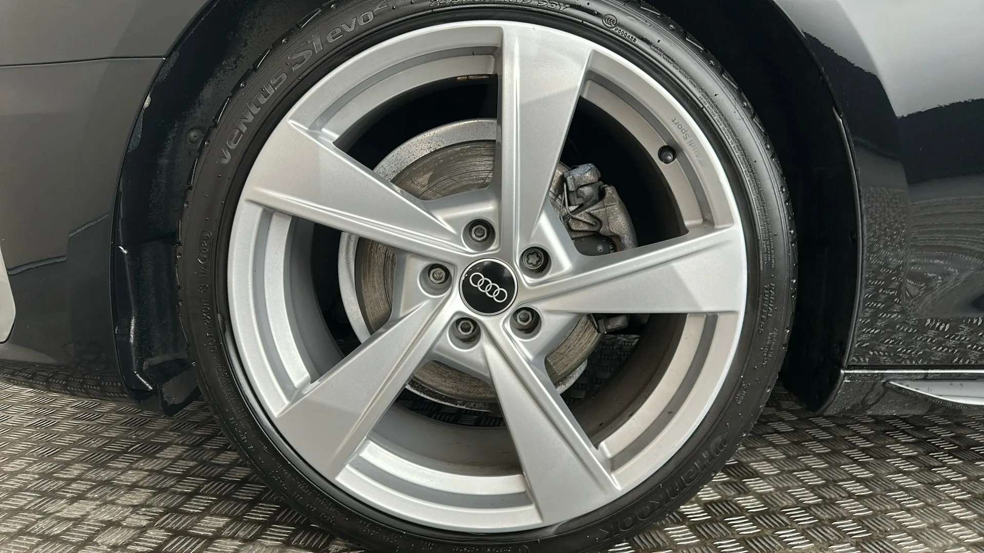 2023 AUDI A4 2023 AUDI A4