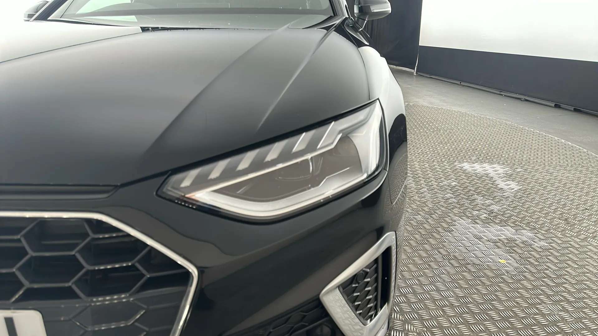 2023 AUDI A4 2023 AUDI A4