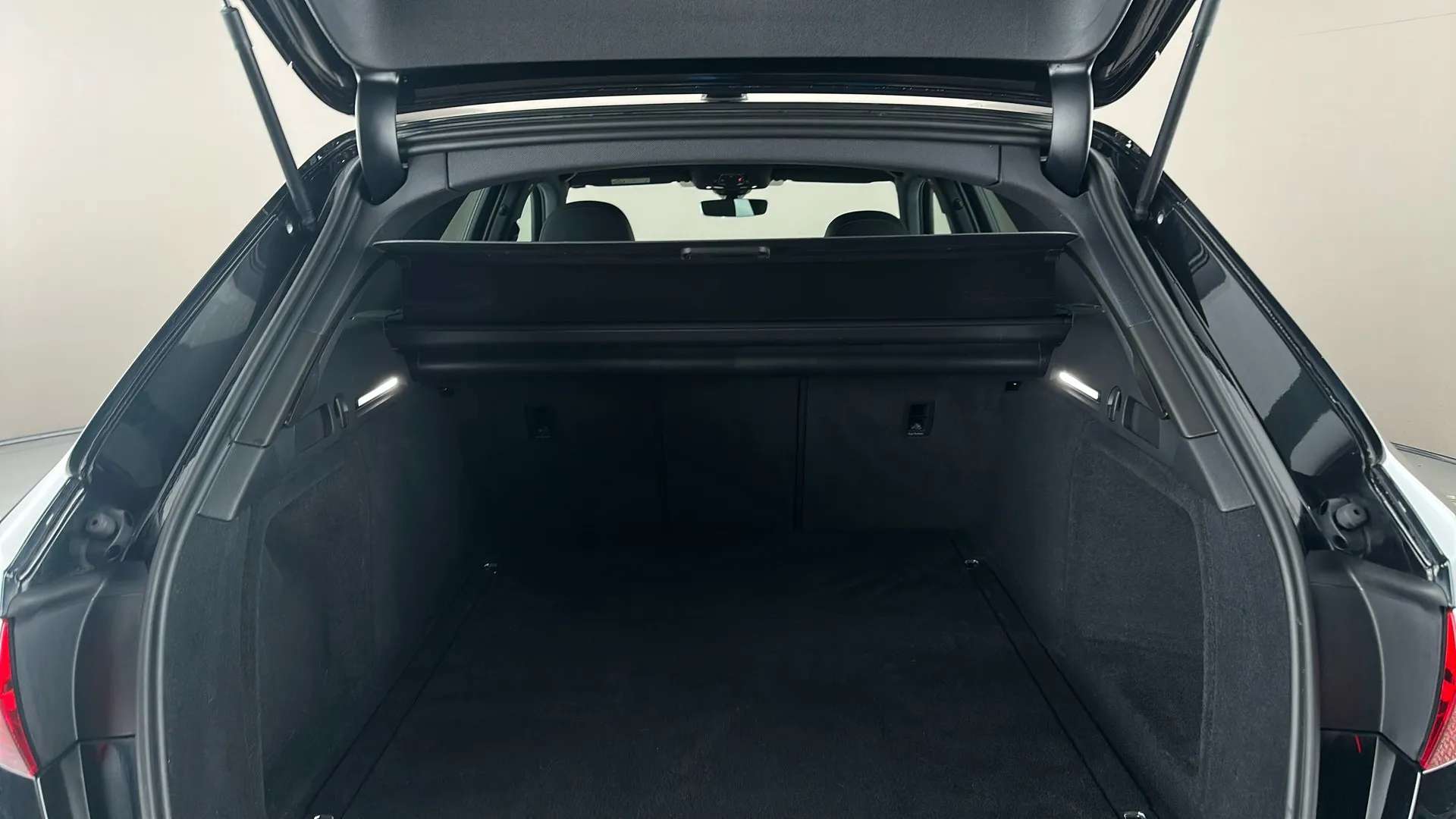 2023 AUDI A4 2023 AUDI A4