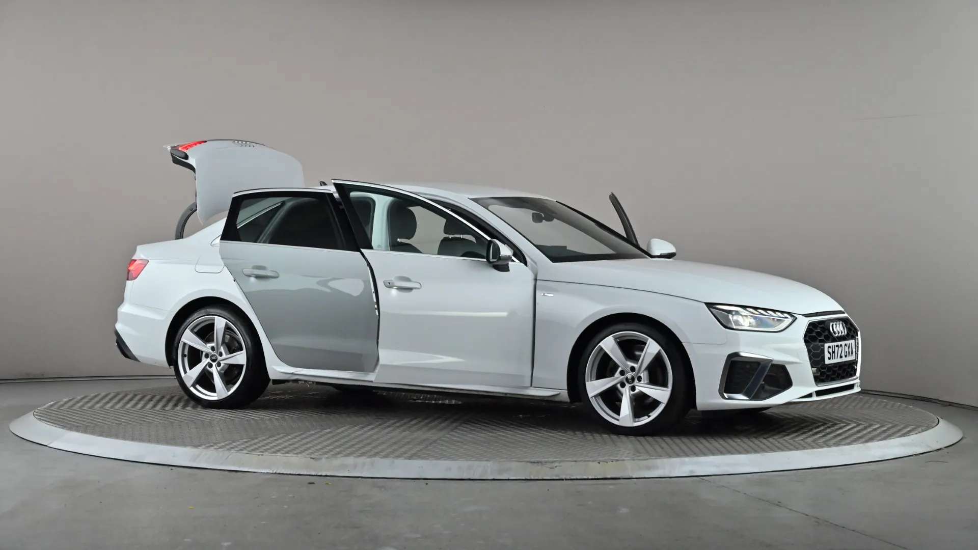 2022 AUDI A4 2022 AUDI A4