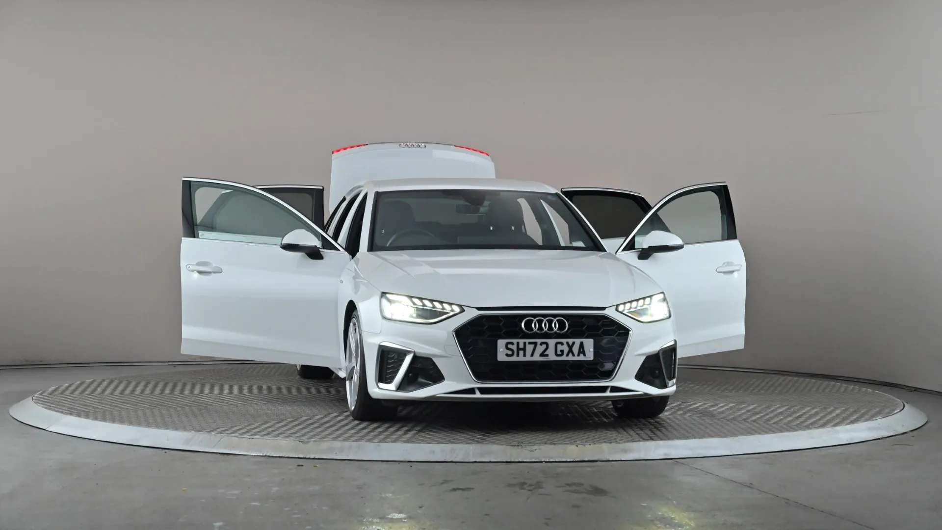 2022 AUDI A4 2022 AUDI A4