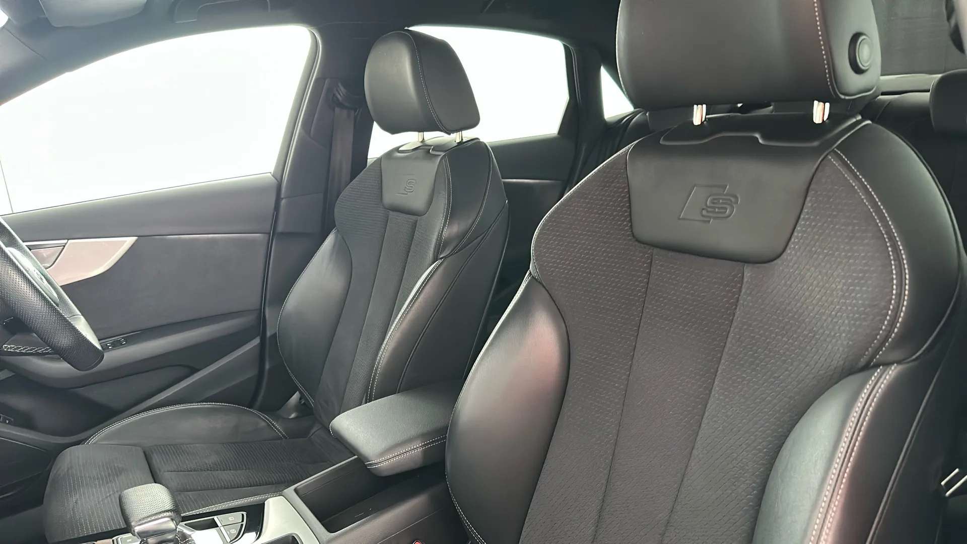 2022 AUDI A4 2022 AUDI A4