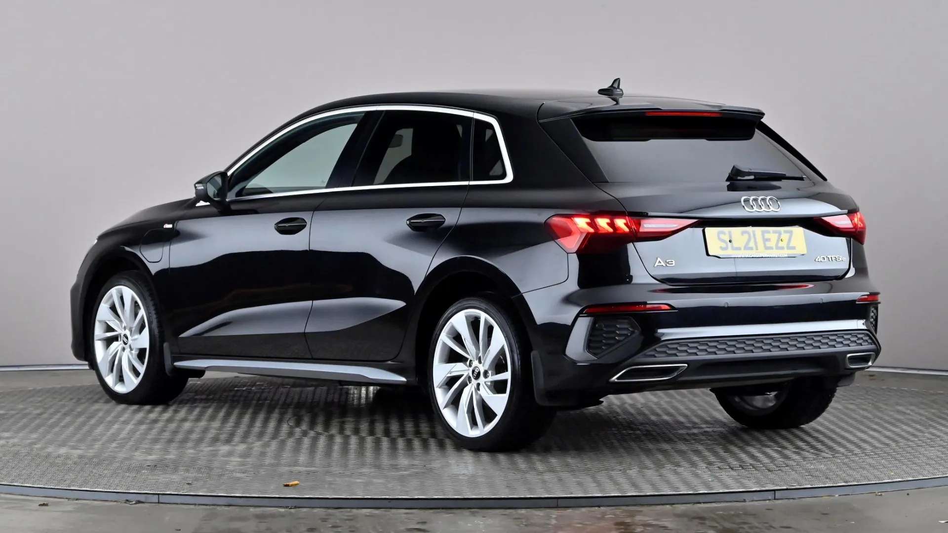 A 2021 AUDI A3 40 TFSI e S Line S Tronic A 2021 AUDI A3 40 TFSI e S Line S Tronic