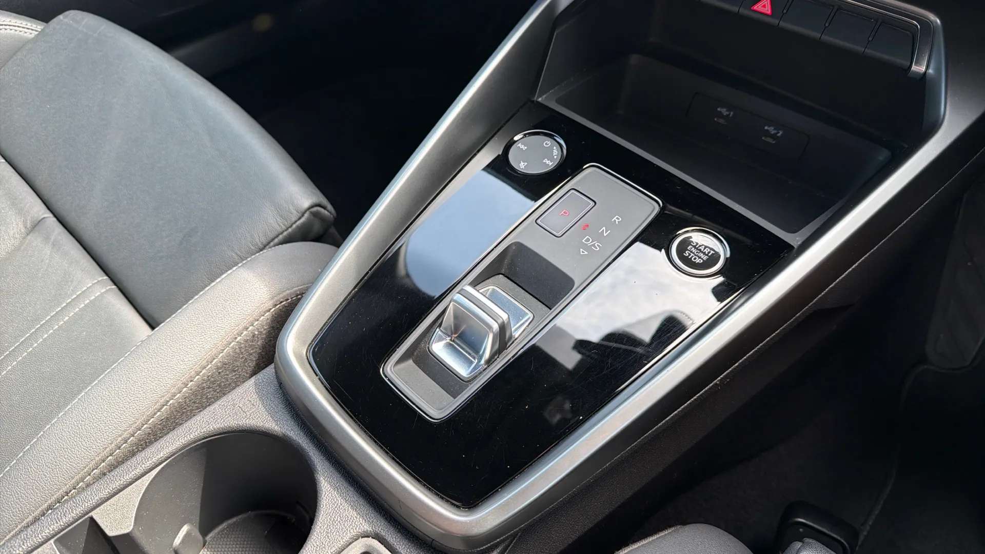 2021 AUDI A3 2021 AUDI A3
