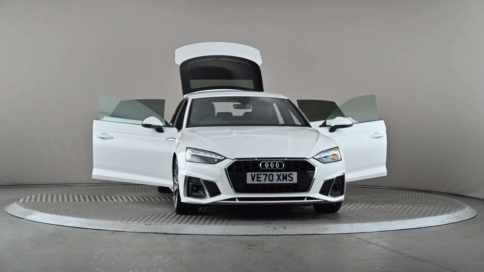 2021 AUDI A5 2021 AUDI A5