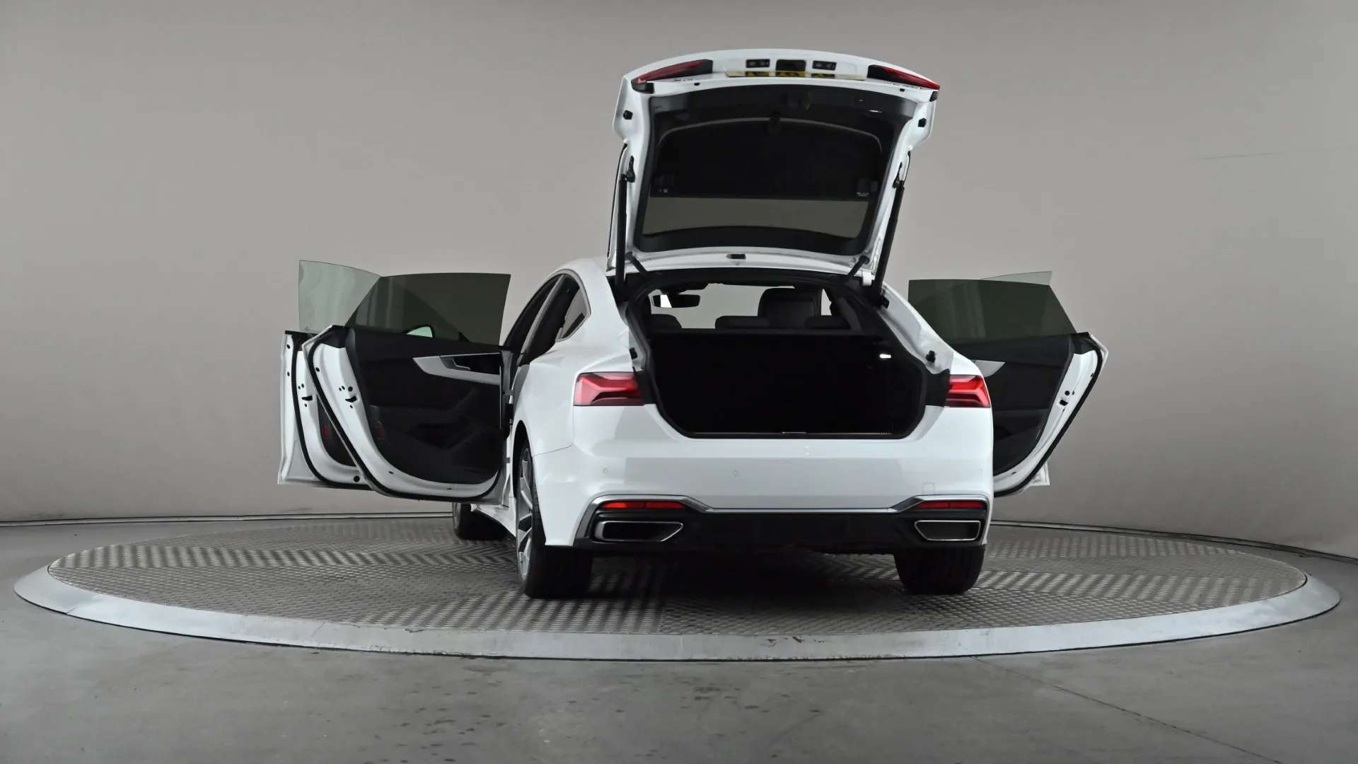 2021 AUDI A5 2021 AUDI A5
