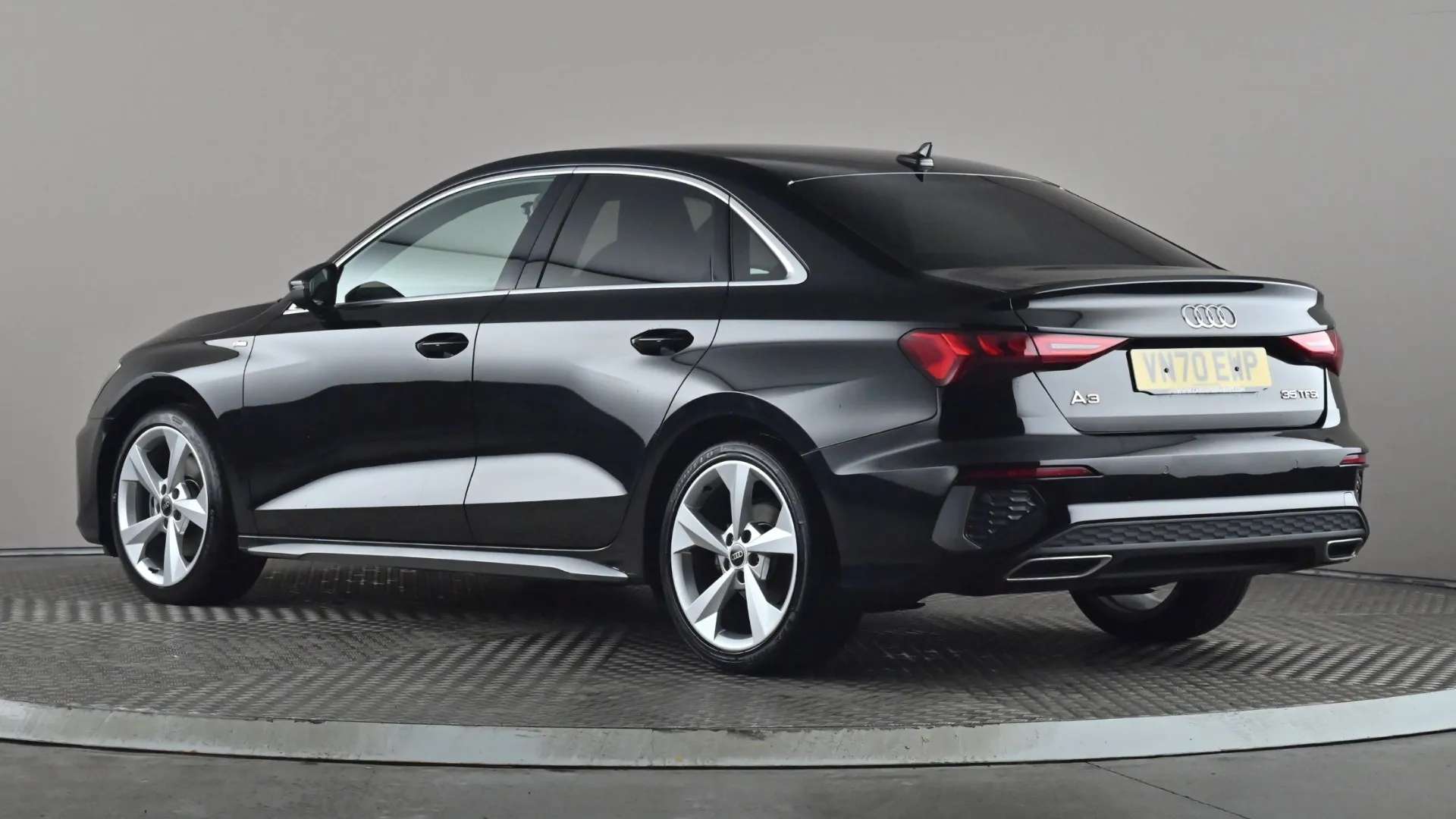 A 2020 AUDI A3 35 TFSI S Line S Tronic A 2020 AUDI A3 35 TFSI S Line S Tronic