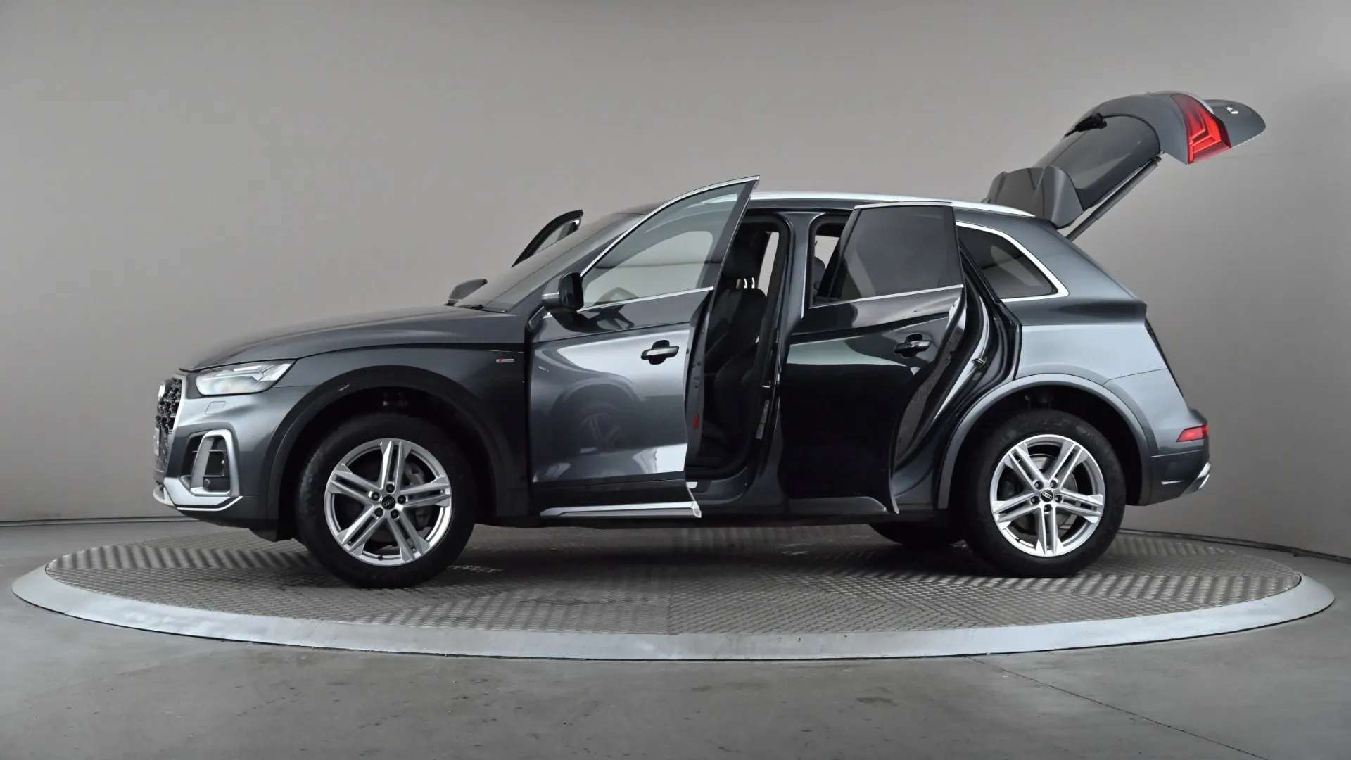 2022 AUDI Q5 2022 AUDI Q5