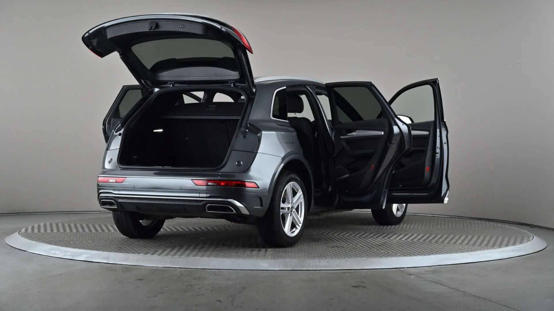 2022 AUDI Q5 2022 AUDI Q5