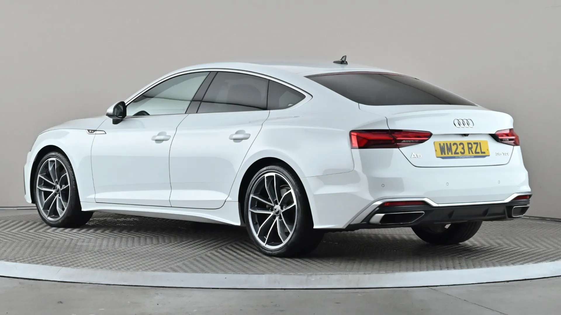 A 2023 AUDI A5 35 TDI S Line S Tronic A 2023 AUDI A5 35 TDI S Line S Tronic