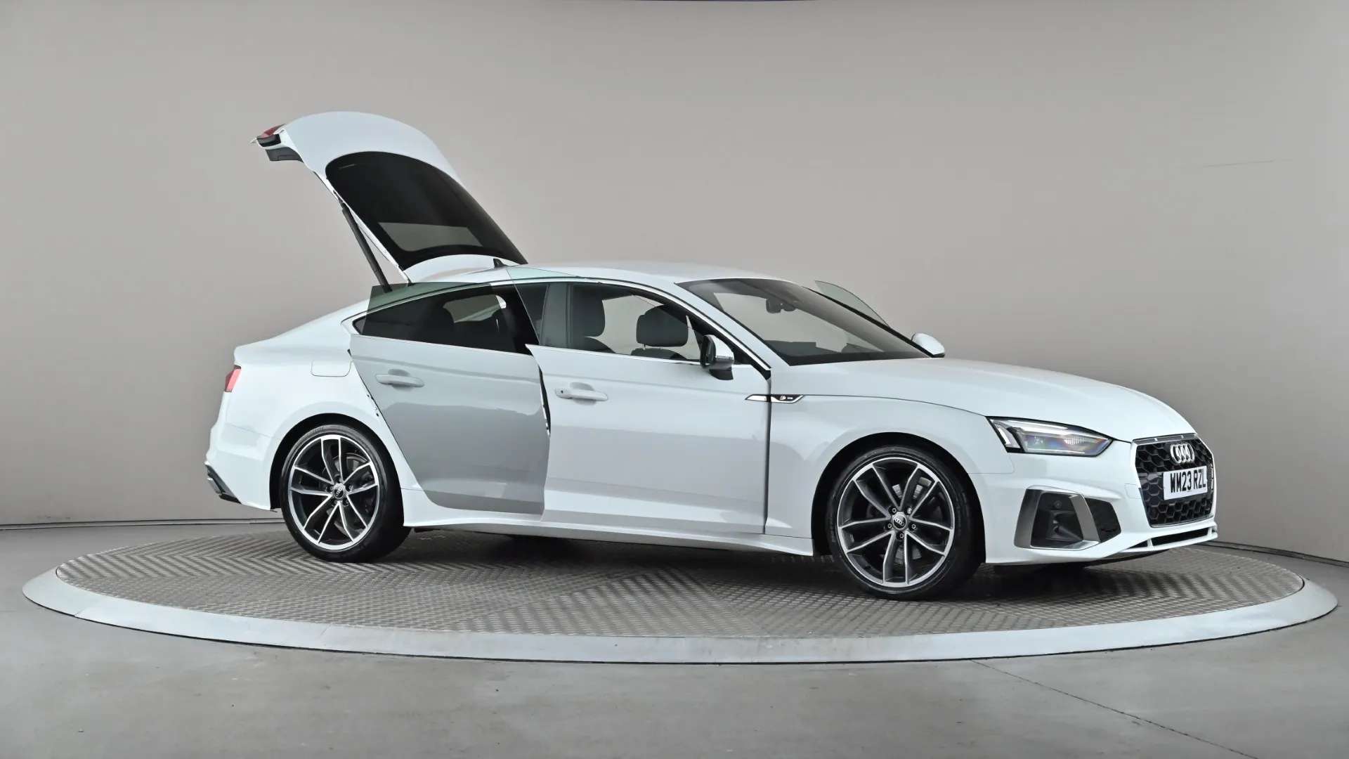2023 AUDI A5 2023 AUDI A5
