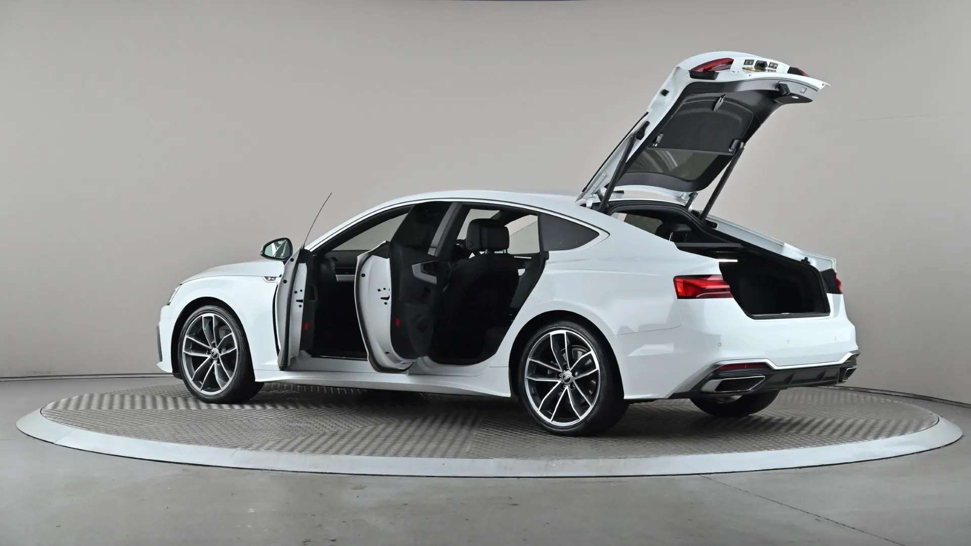 2023 AUDI A5 2023 AUDI A5