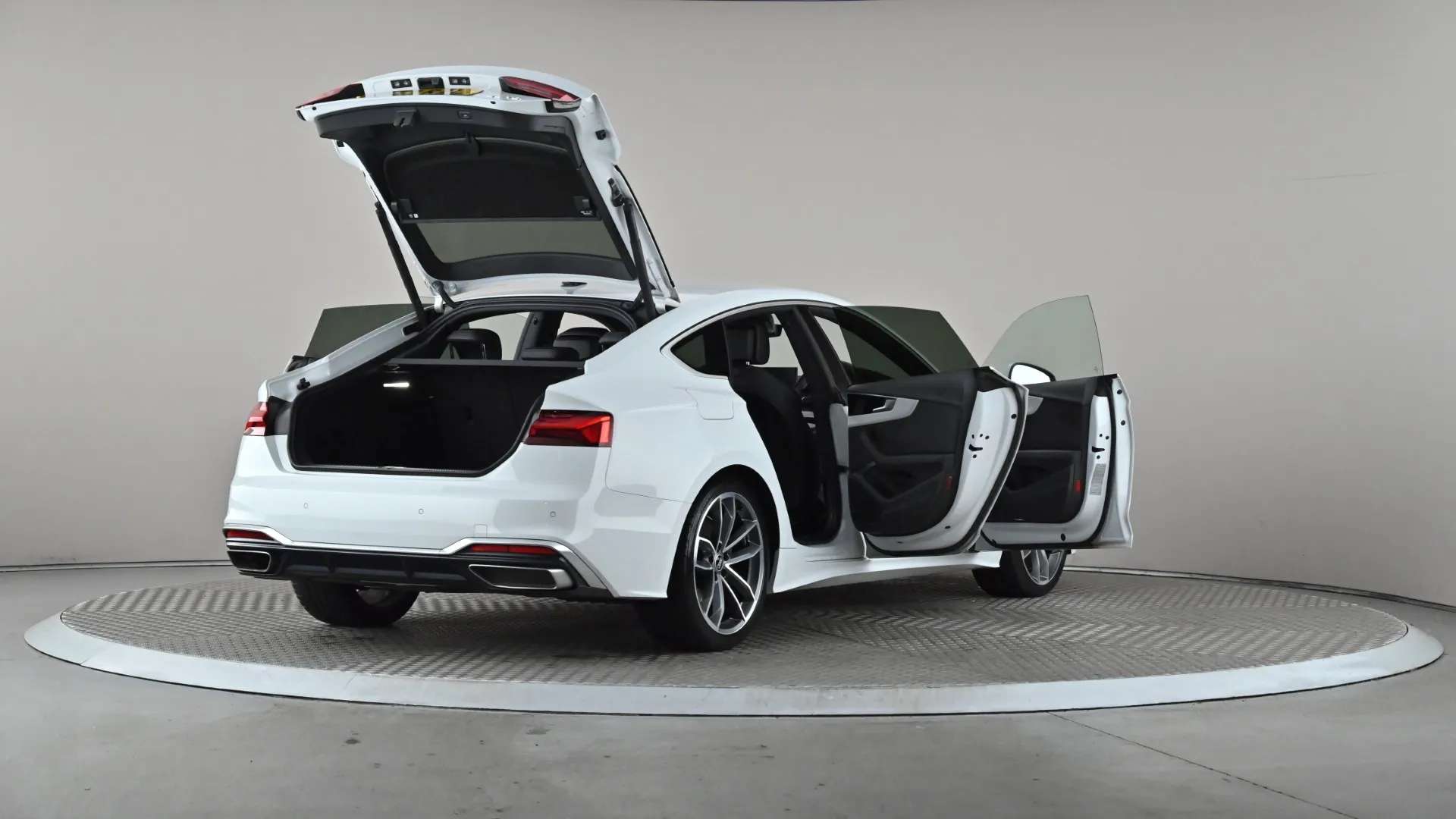 2023 AUDI A5 2023 AUDI A5