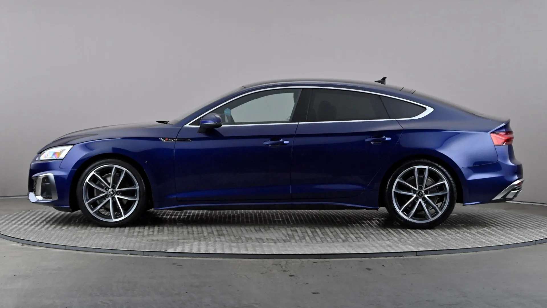 A 2023 AUDI A5 35 TDI S Line S Tronic A 2023 AUDI A5 35 TDI S Line S Tronic