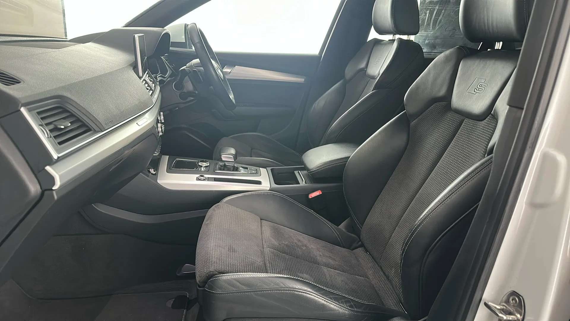 2019 AUDI Q5 2019 AUDI Q5