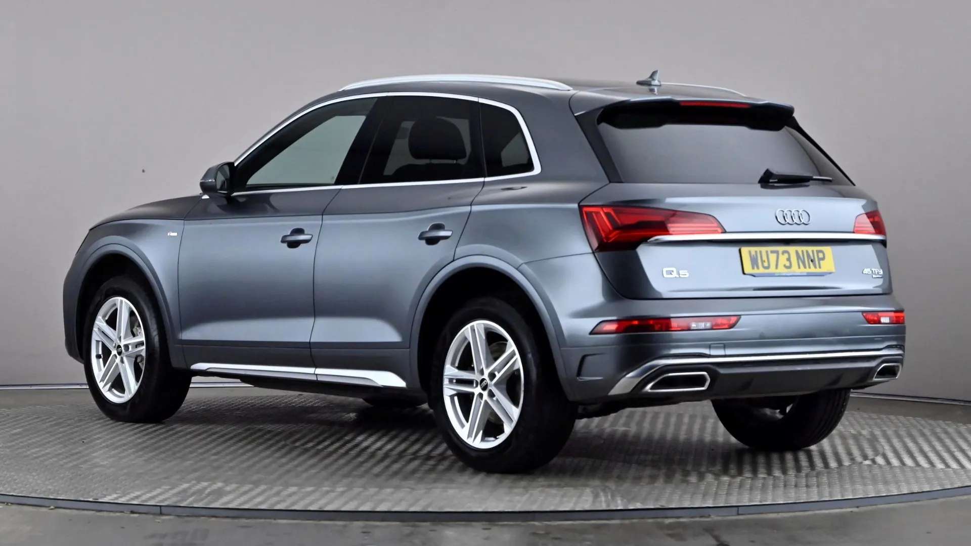 A 2023 AUDI Q5 45 TFSI Quattro S Line S Tronic A 2023 AUDI Q5 45 TFSI Quattro S Line S Tronic