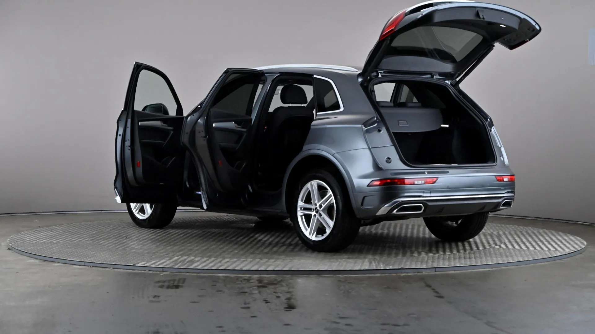 2023 AUDI Q5 2023 AUDI Q5