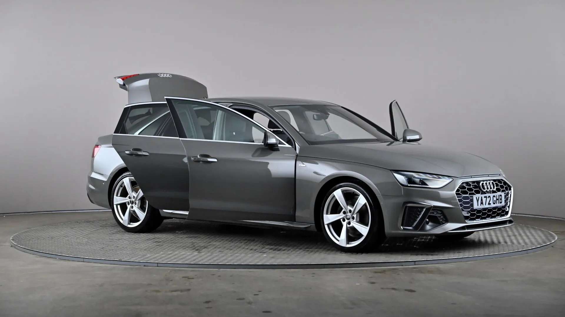 2023 AUDI A4 2023 AUDI A4