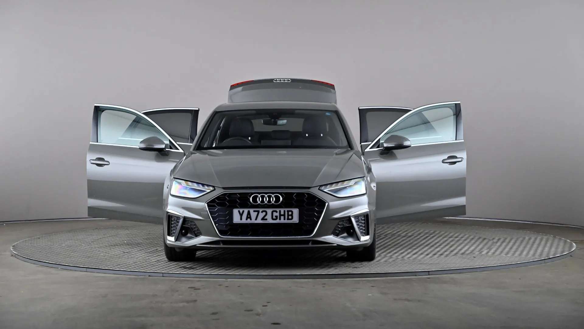 2023 AUDI A4 2023 AUDI A4