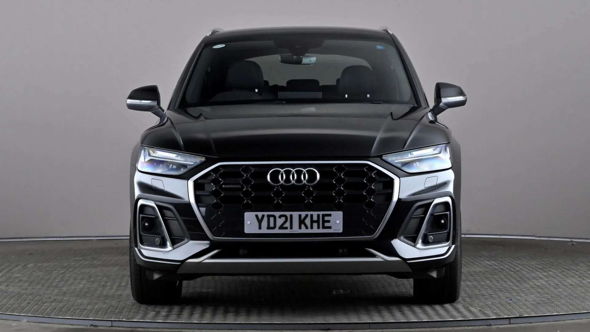 A 2021 AUDI Q5 45 TFSI Quattro S Line S Tronic A 2021 AUDI Q5 45 TFSI Quattro S Line S Tronic