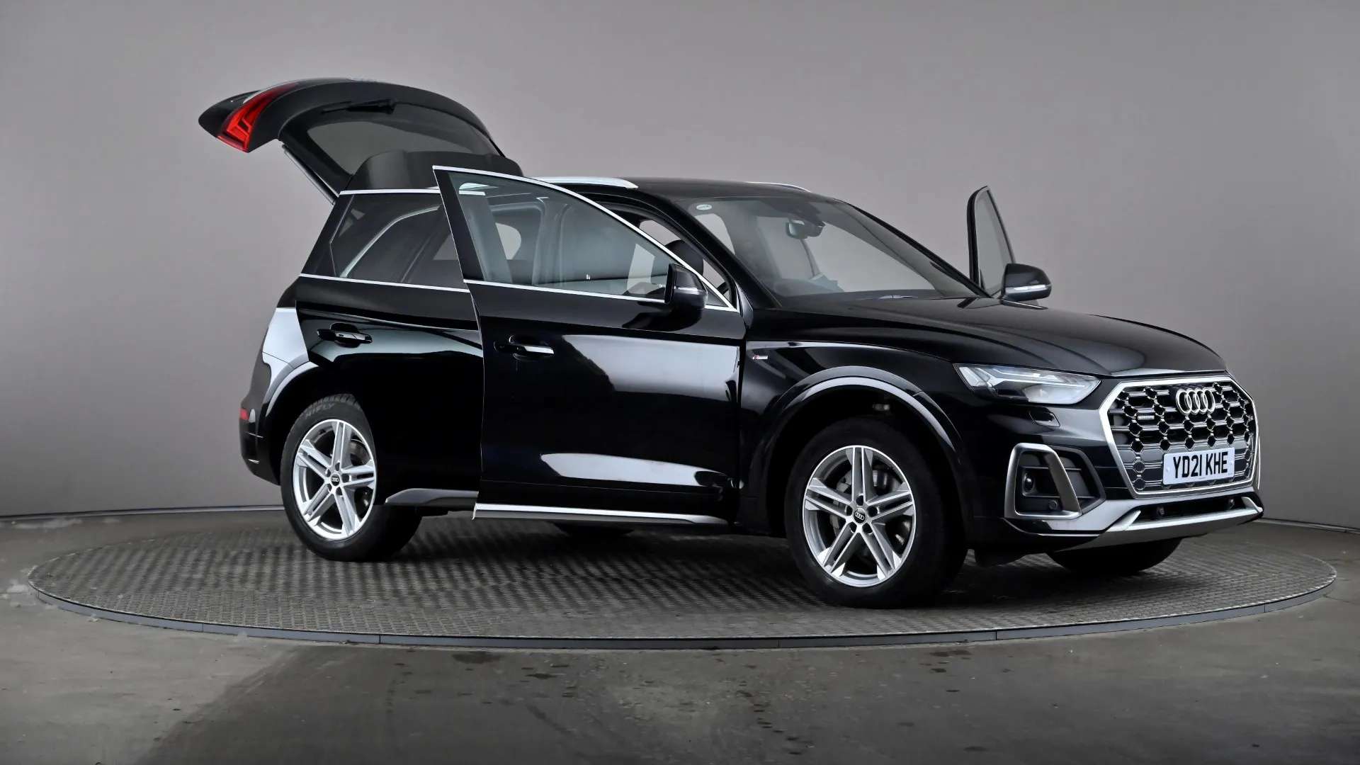 2021 AUDI Q5 2021 AUDI Q5