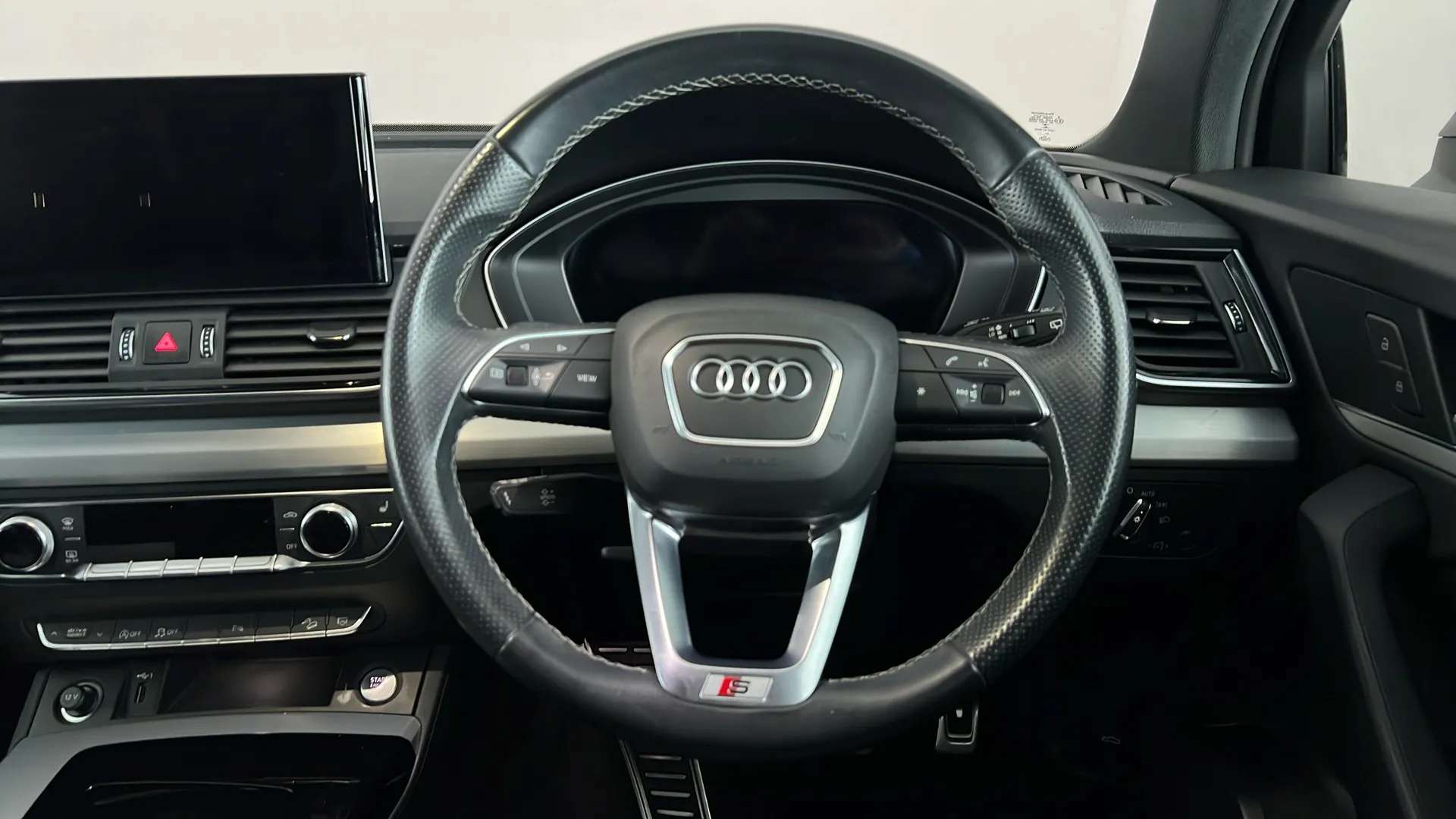 2021 AUDI Q5 2021 AUDI Q5