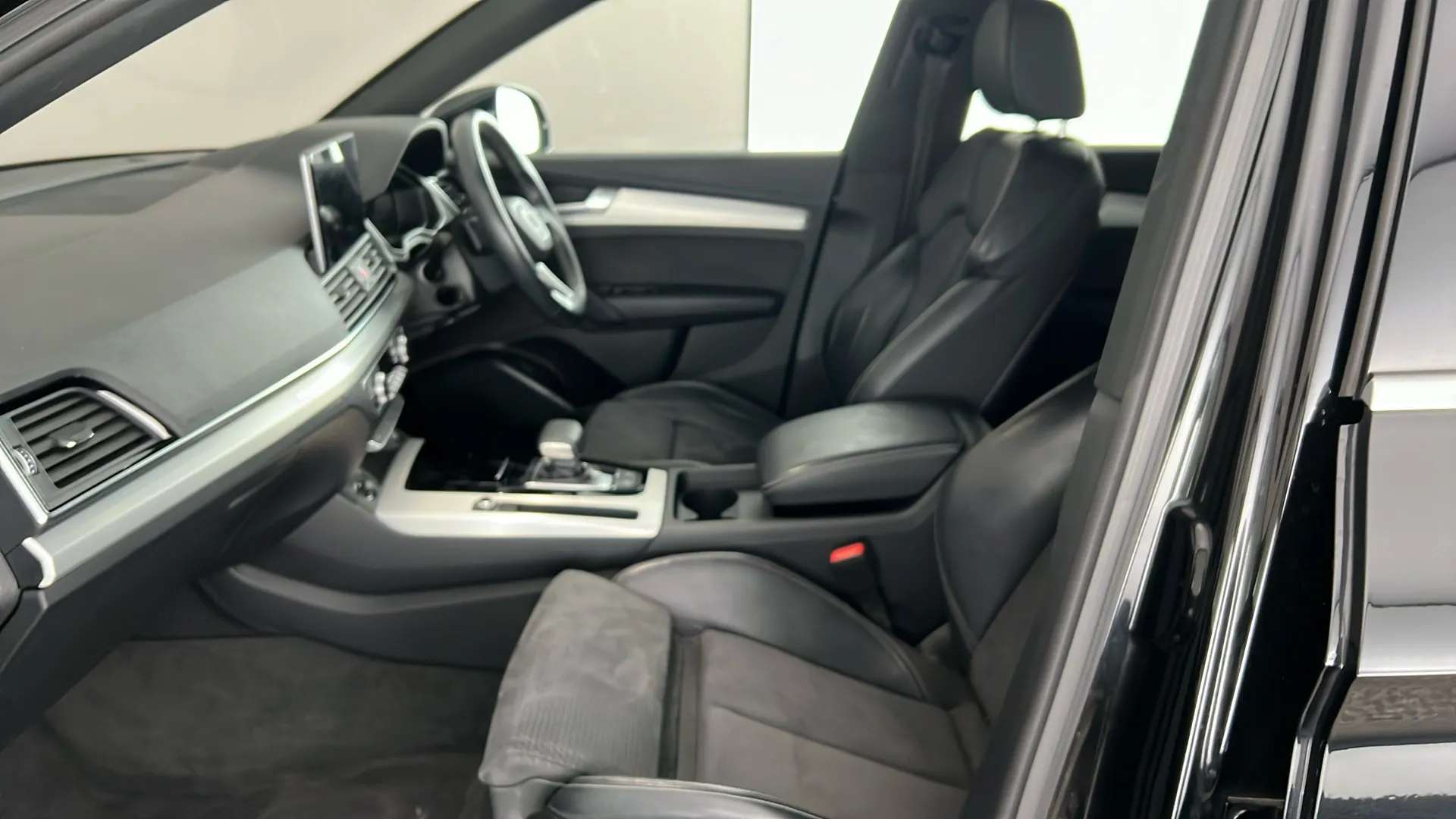 2021 AUDI Q5 2021 AUDI Q5