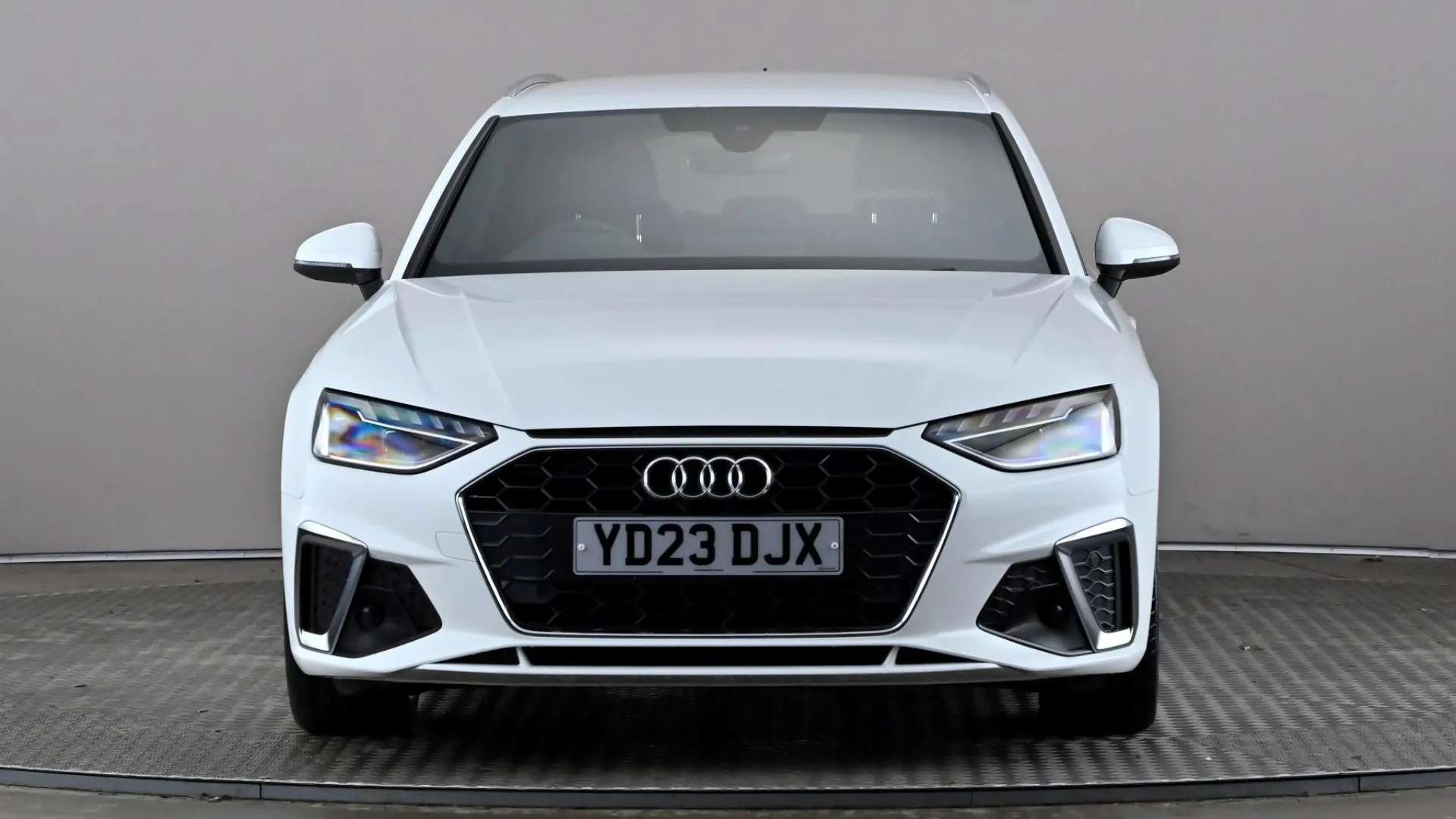 2023 AUDI A4 2023 AUDI A4