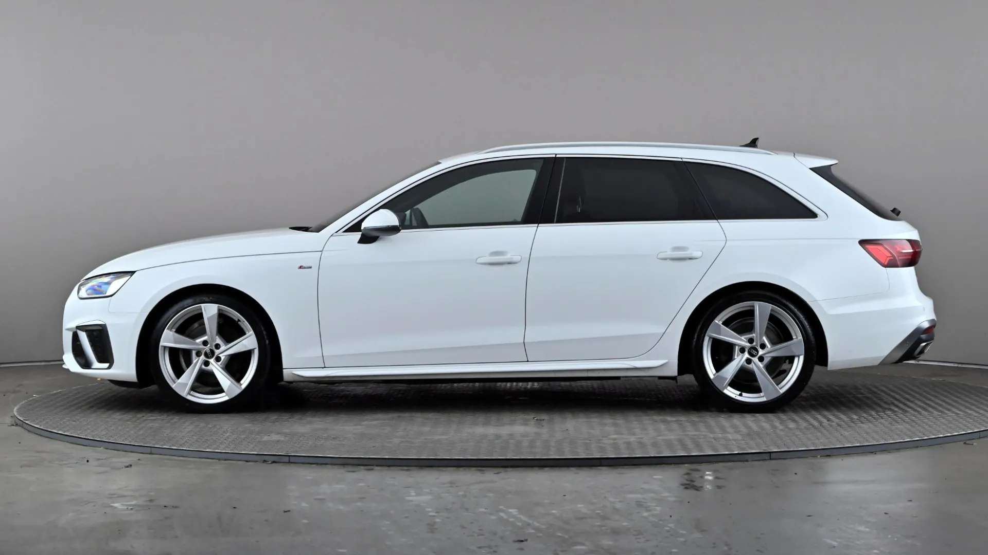 2023 AUDI A4 2023 AUDI A4