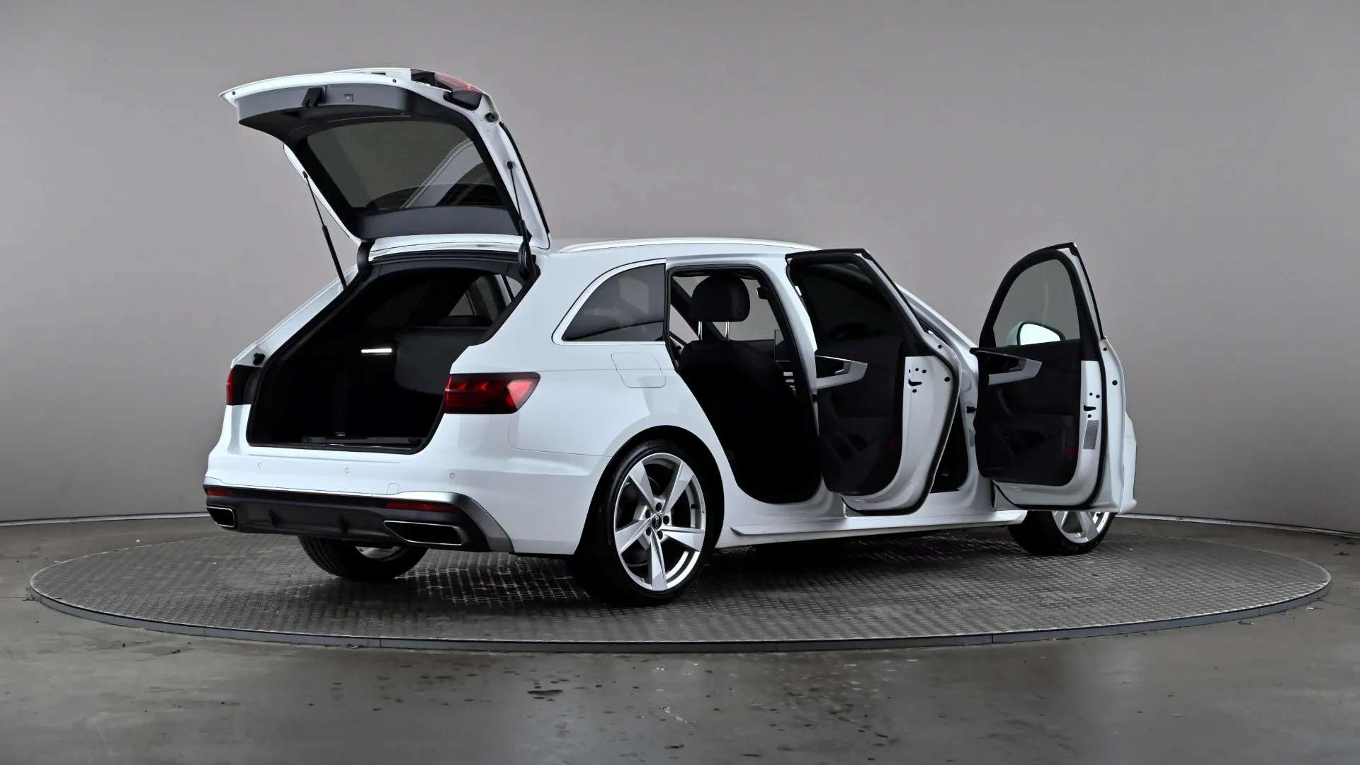 2023 AUDI A4 2023 AUDI A4