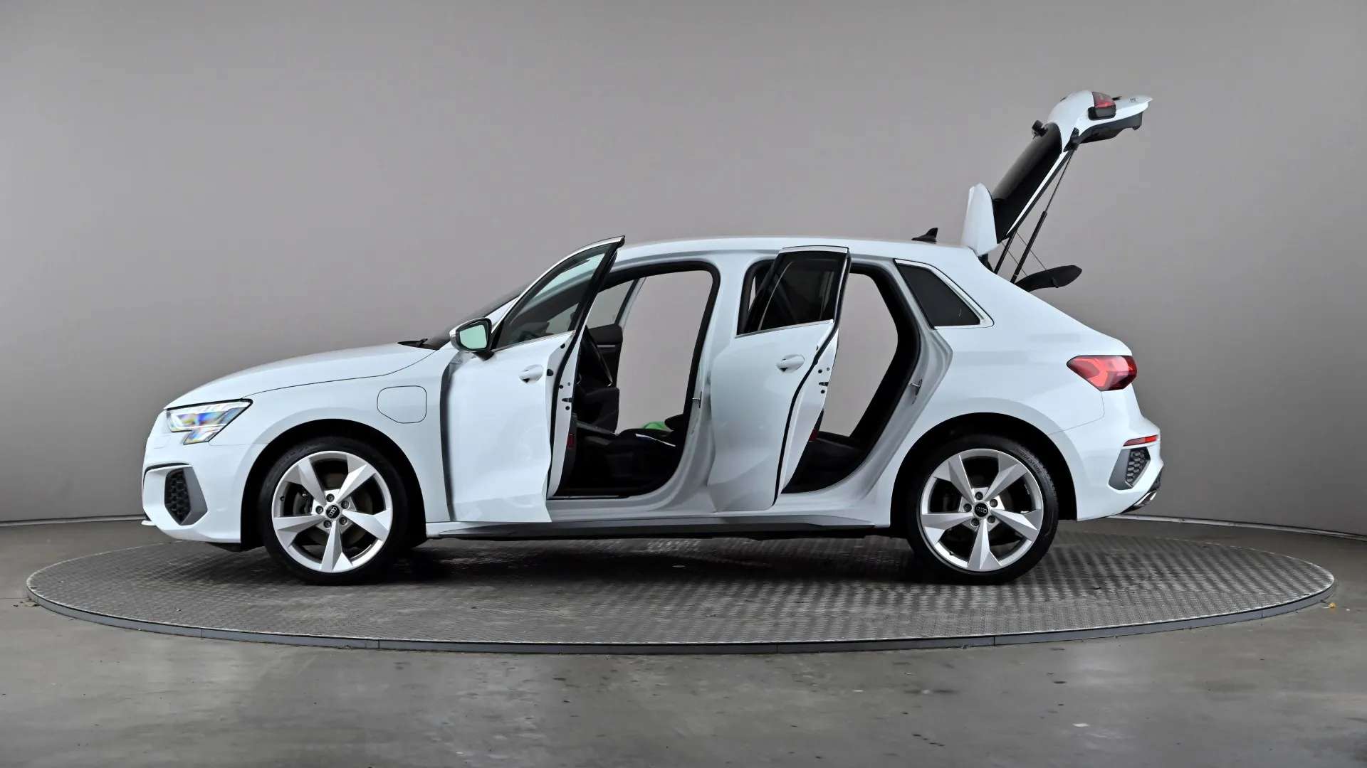 2024 AUDI A3 2024 AUDI A3