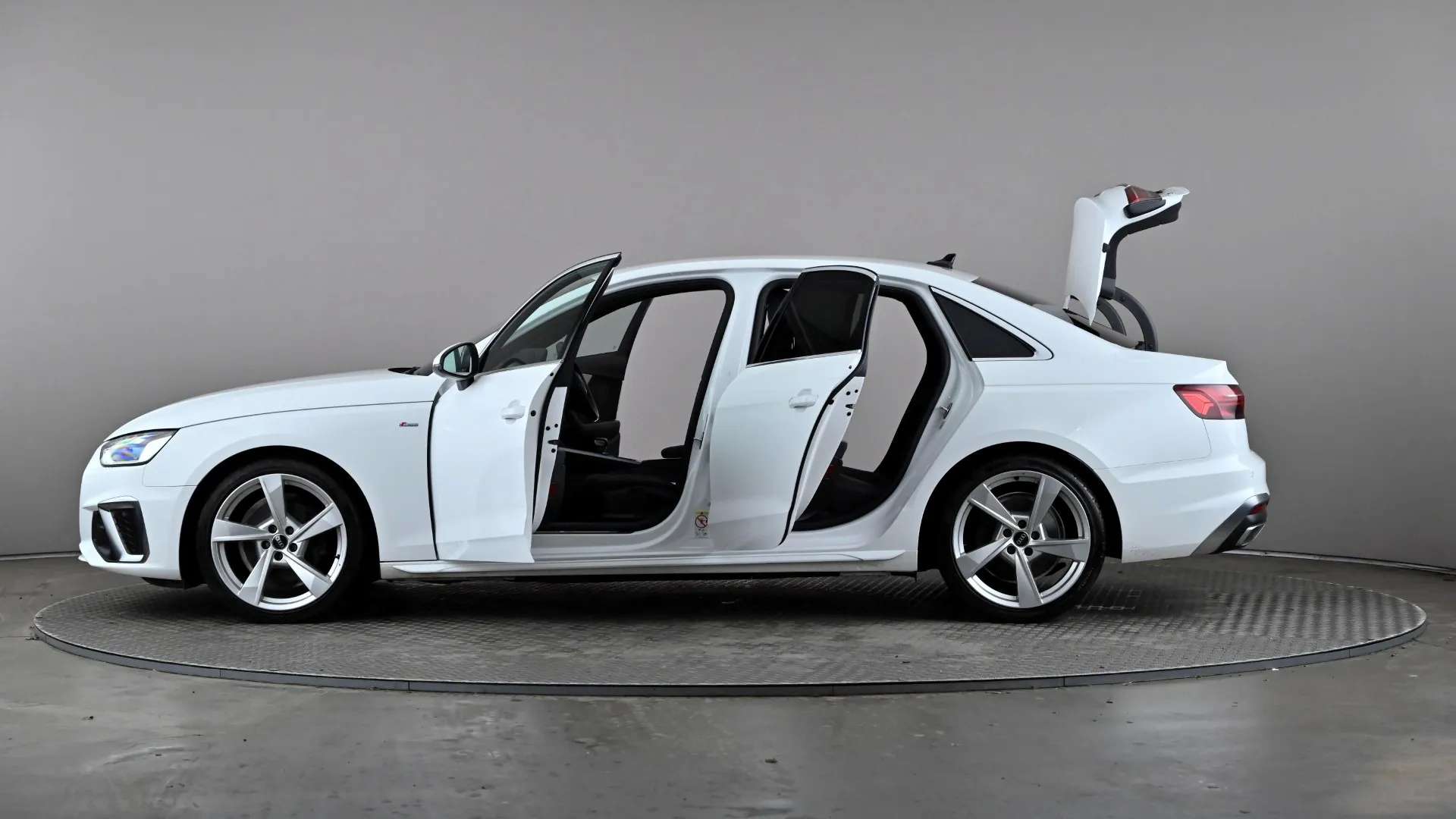 2022 AUDI A4 2022 AUDI A4