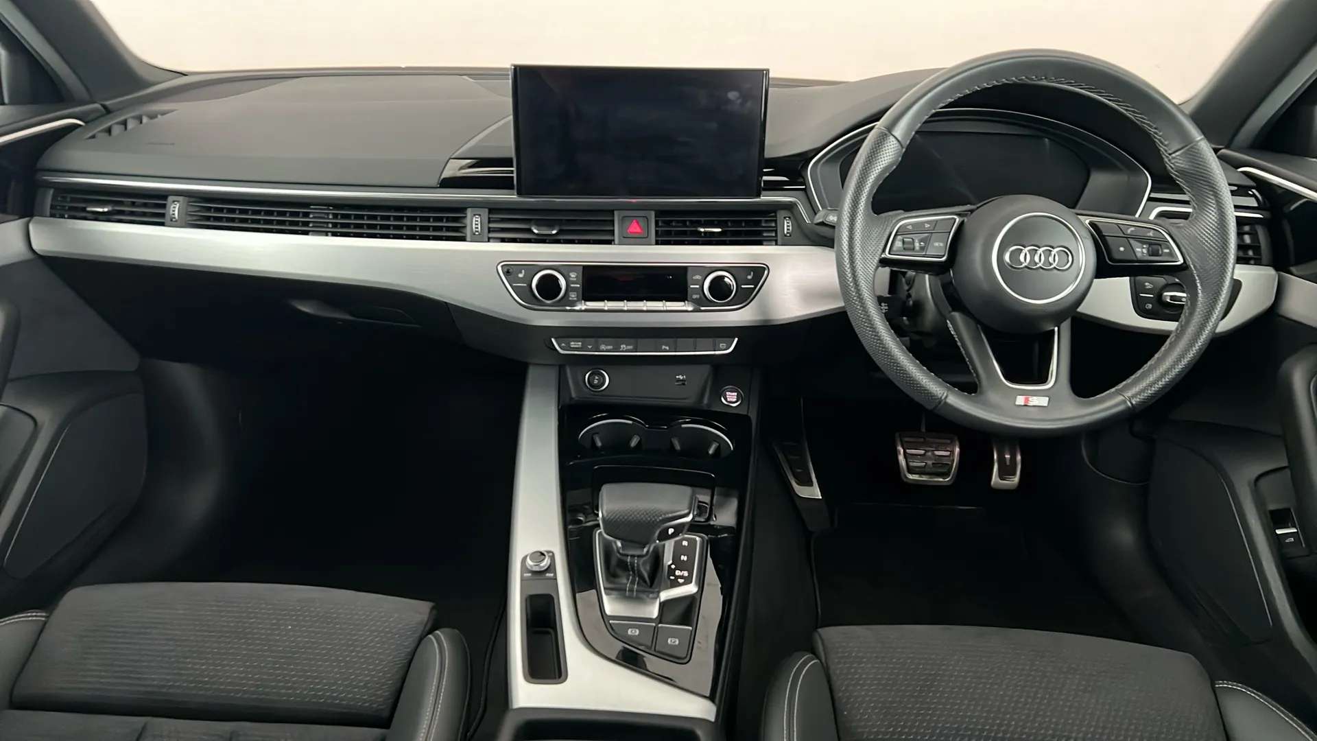 2022 AUDI A4 2022 AUDI A4