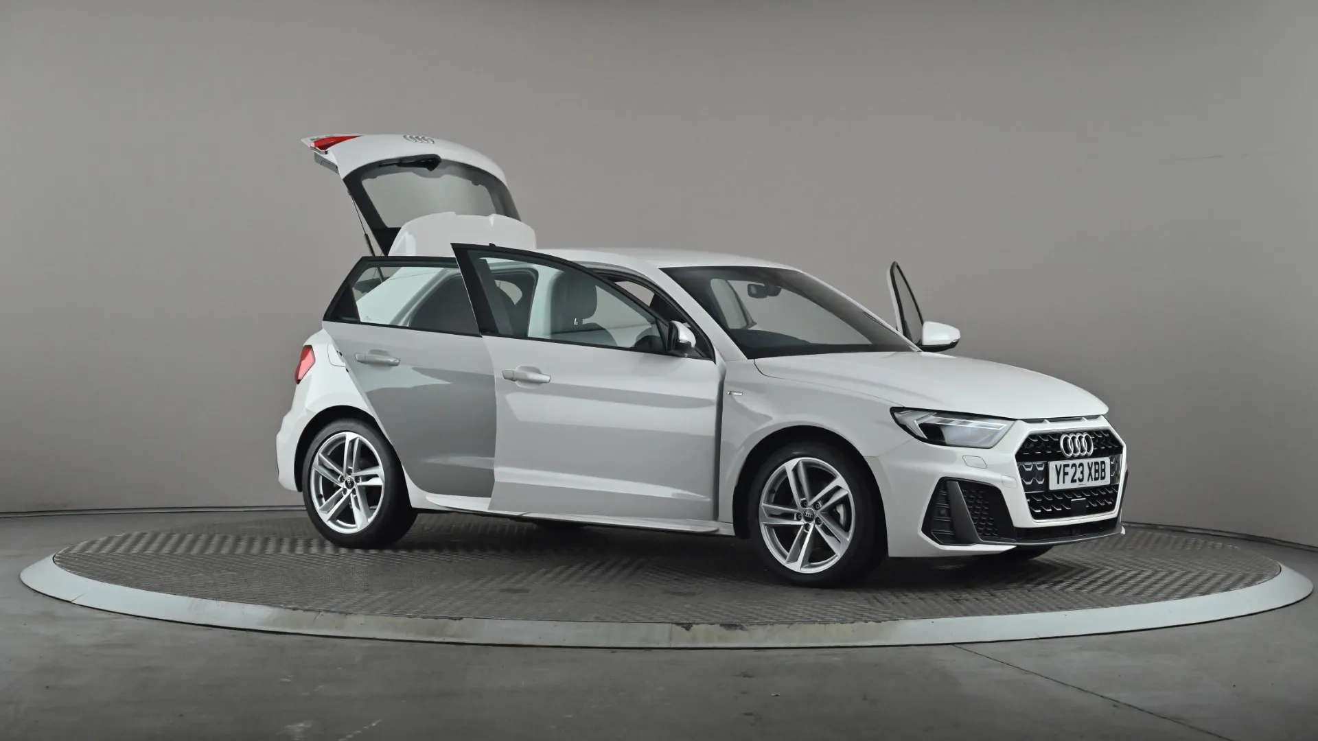 2023 AUDI A1 2023 AUDI A1
